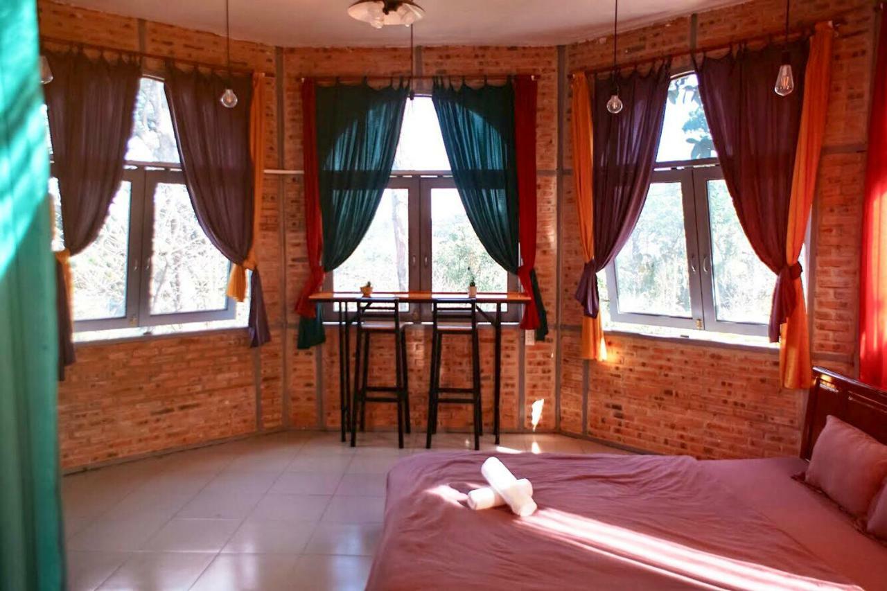 Maple Hostel Далат Экстерьер фото